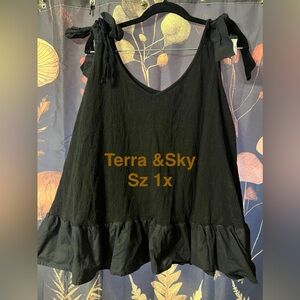 Terra & Sky Black Ruffle Hem Blouse